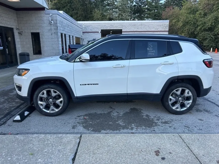 2020 Jeep Compass Limited photo 1