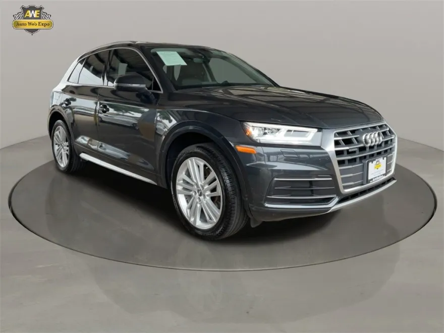 2018 Audi Q5 2.0T Premium Plus photo 1