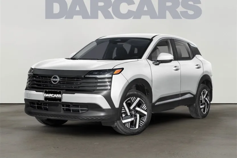 2025 Nissan Kicks SV photo 1