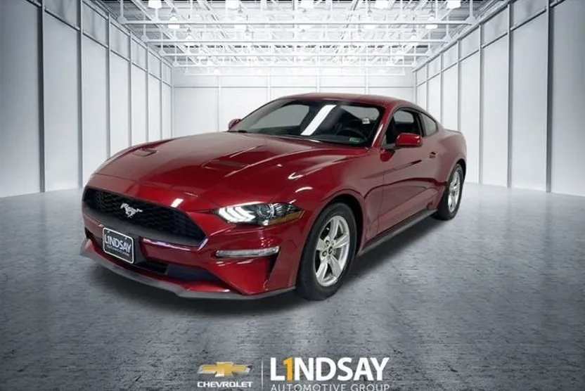 2020 Ford Mustang EcoBoost photo 1