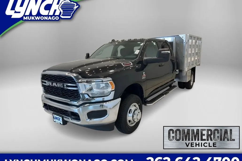 2024 Ram 3500 Tradesman photo 1