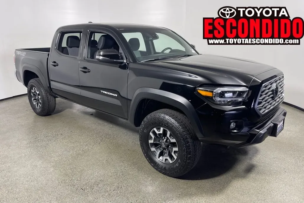 2023 Toyota Tacoma V6 4x4 photo 1