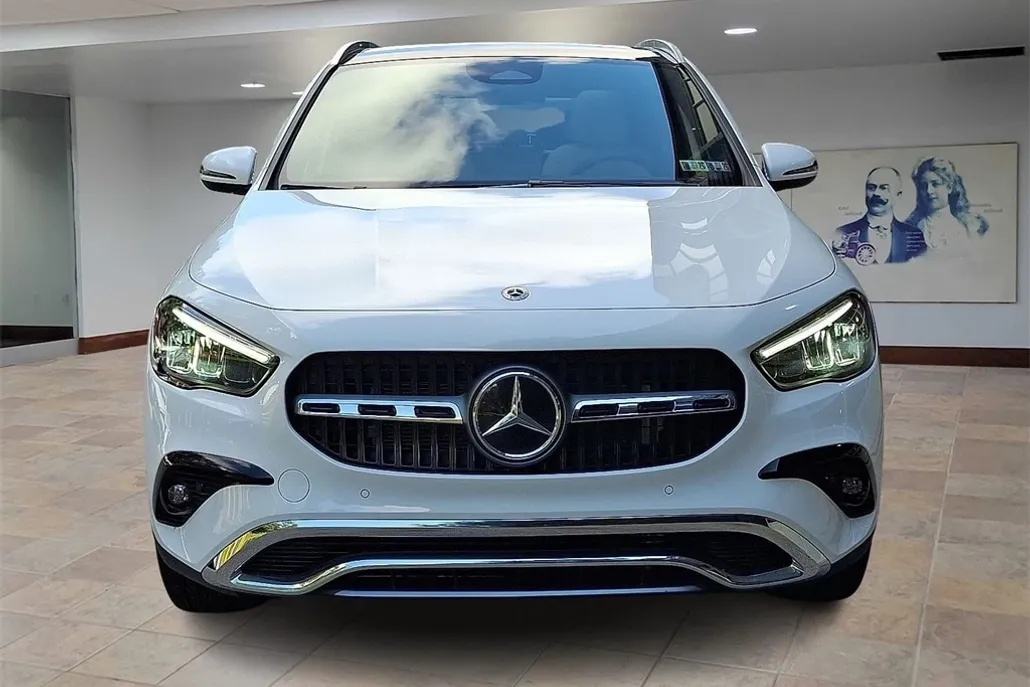 2025 Mercedes Benz GLA 250 4MATIC photo 1