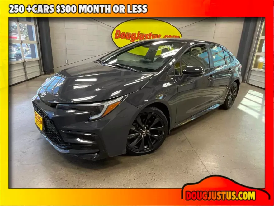 2023 Toyota Corolla SE photo 1