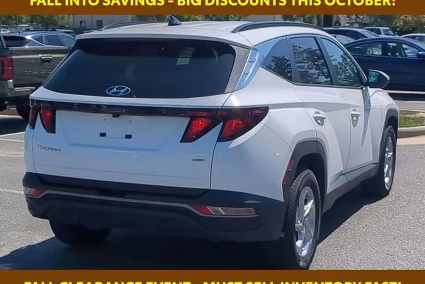 2024 Hyundai Tucson SEL photo 1