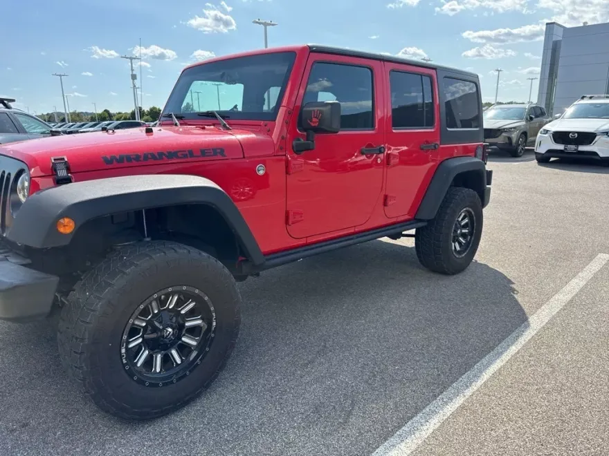 2016 Jeep Wrangler Unlimited Black Bear photo 1