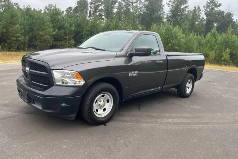 2017 Ram 1500 Tradesman photo 1