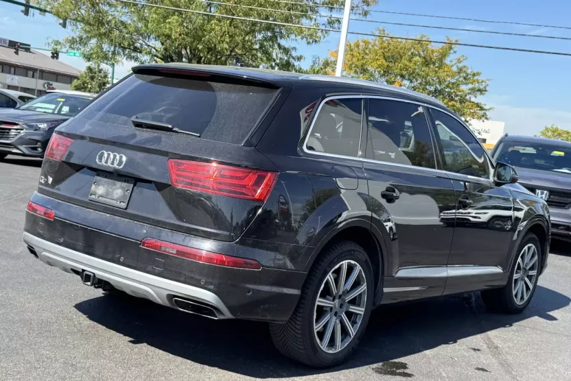 2019 Audi Q7 3.0T Premium photo 1