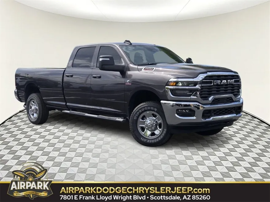 2025 Ram 2500 Tradesman photo 1