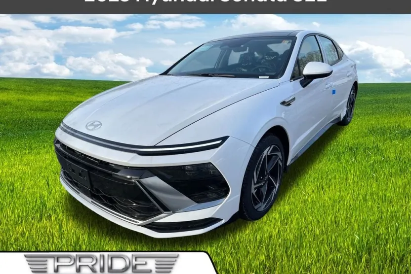 2025 Hyundai Sonata SEL photo 1