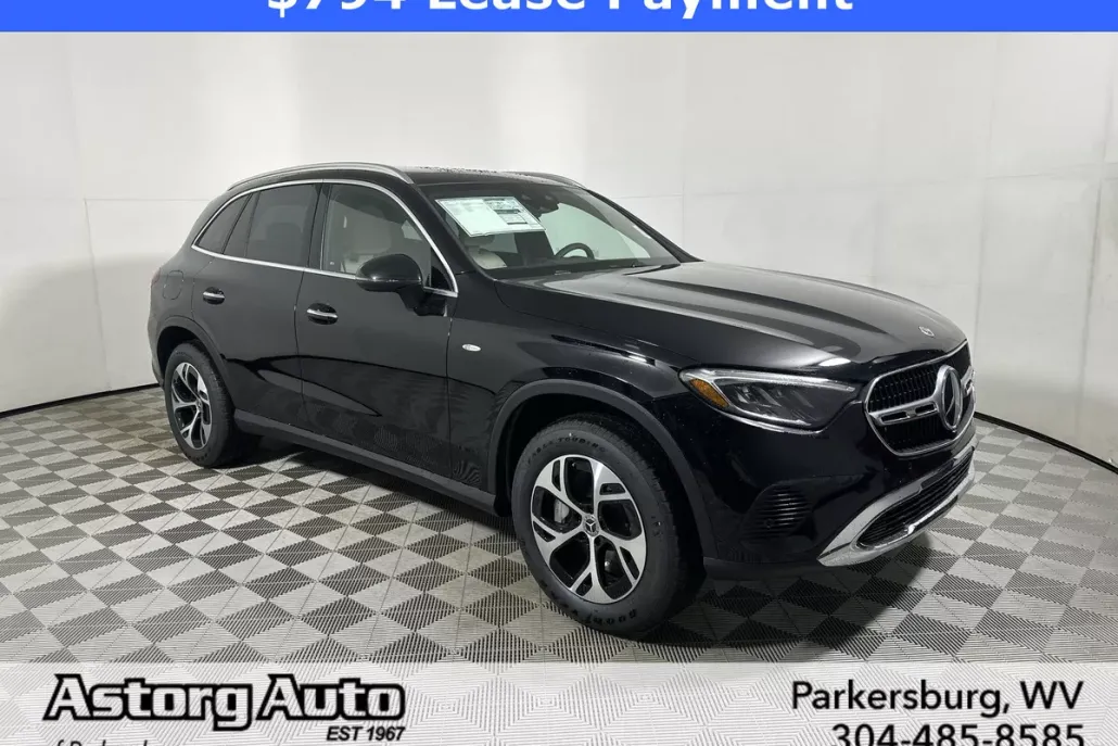 2025 Mercedes Benz GLC 350e 4MATIC photo 1