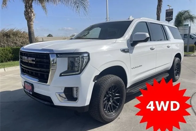 2022 Gmc Yukon XL SLE photo 1