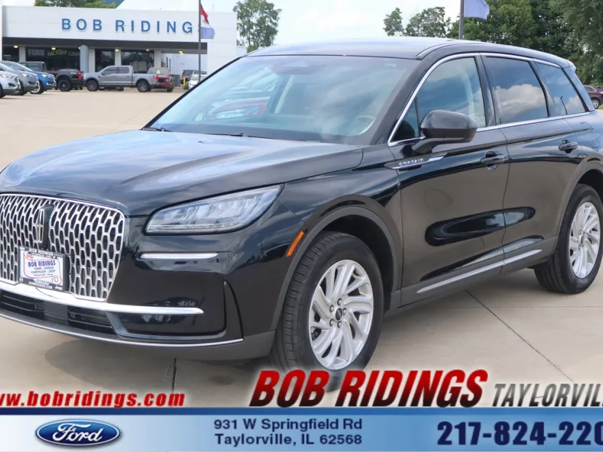 2023 Lincoln Corsair Standard photo 1