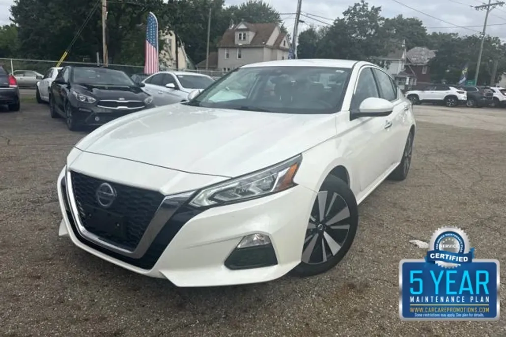 2021 Nissan Altima 2.5 photo 1
