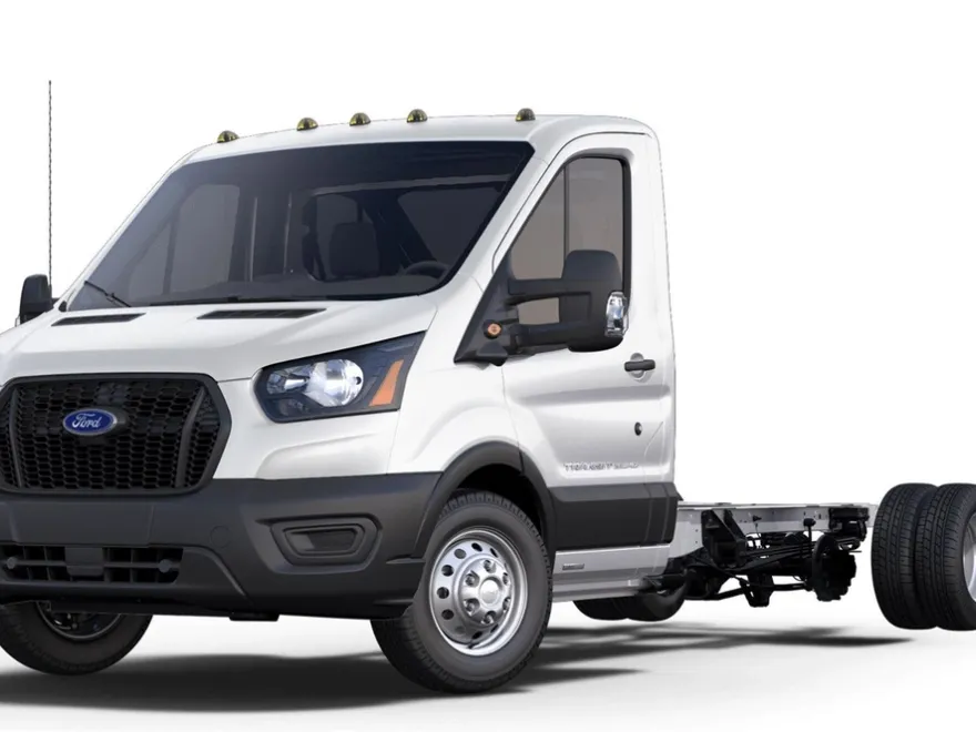 2025 Ford Transit Chassis Cab photo 1