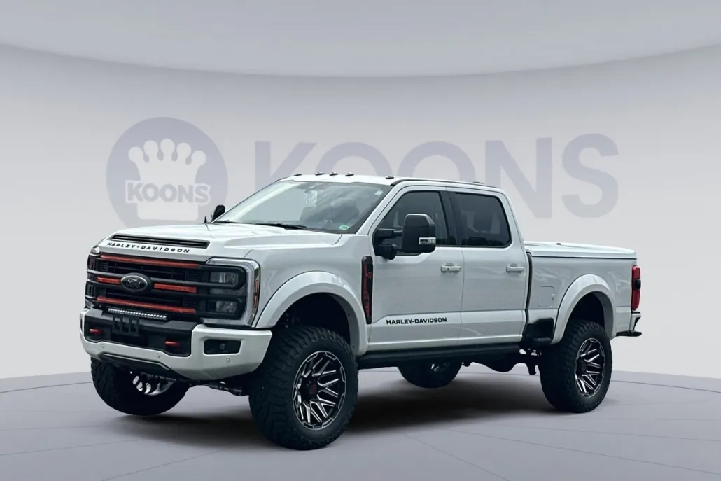 2025 Ford F-250 photo 1
