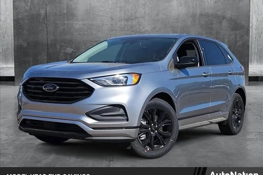 2024 Ford Edge SE photo 1