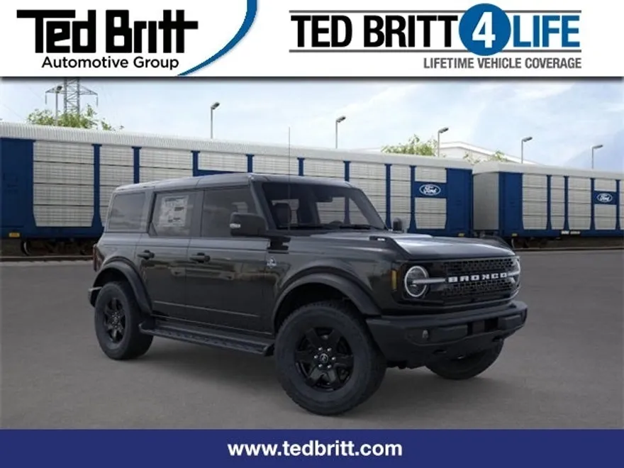 2025 Ford Bronco Outer Banks photo 1