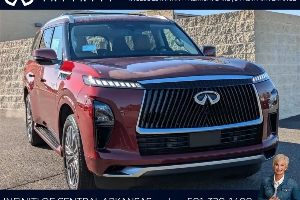 2025 Infiniti QX80 Luxe photo 1