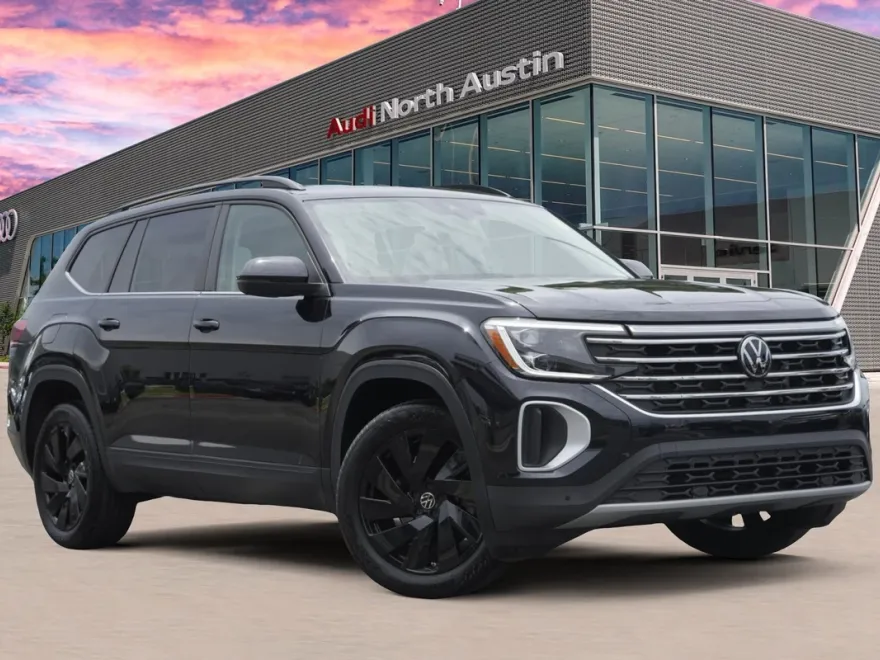 2024 Volkswagen Atlas SE Technology photo 1