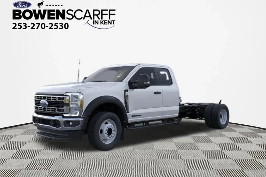 2025 Ford F-550 photo 1