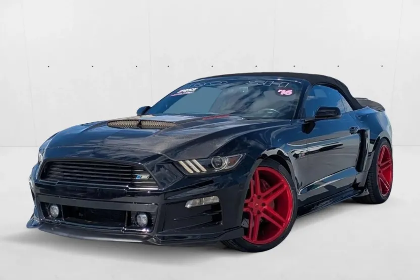 2016 Ford Mustang GT Premium photo 1