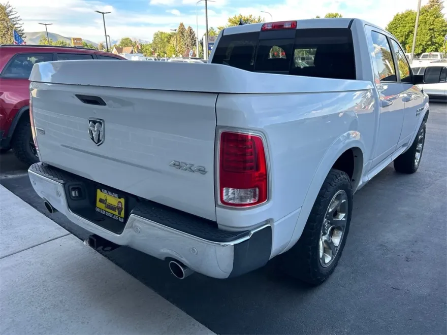 2016 Ram 1500 Laramie photo 1