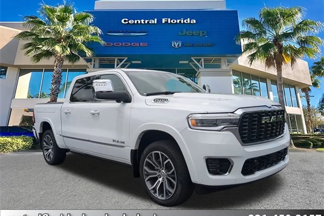 2025 Ram 1500 photo 1