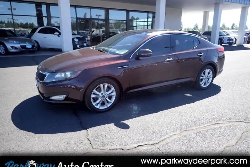 2011 Kia Optima EX photo 1