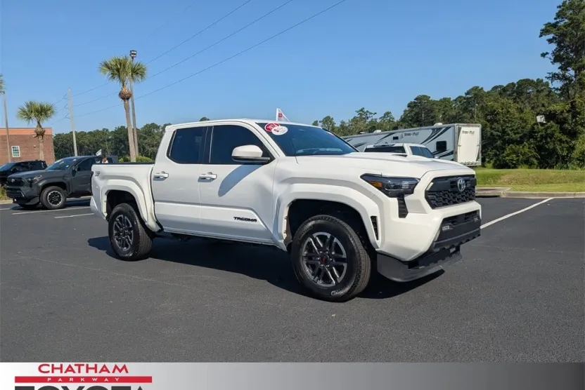 2024 Toyota Tacoma TRD Sport photo 1