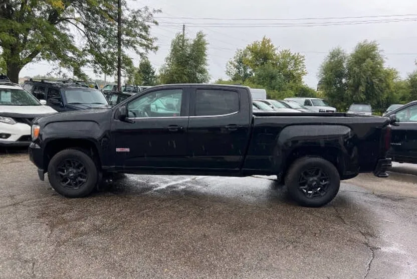 2015 Gmc Canyon SLE photo 1