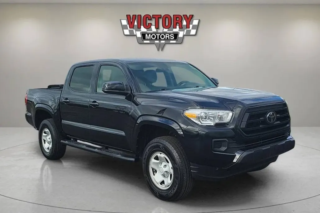 2022 Toyota Tacoma SR Double Cab photo 1