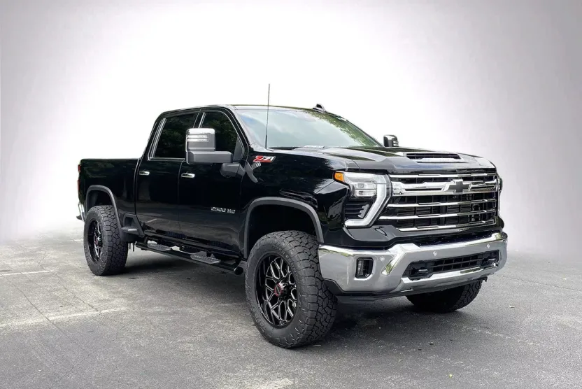 2024 Chevrolet Silverado 2500HD LTZ photo 1