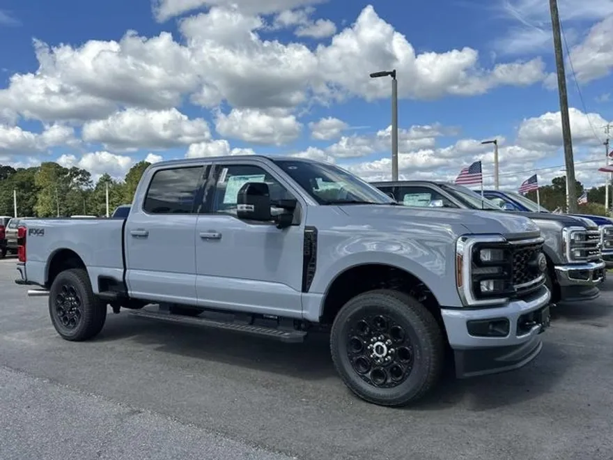 2026 Ford F-250 photo 1