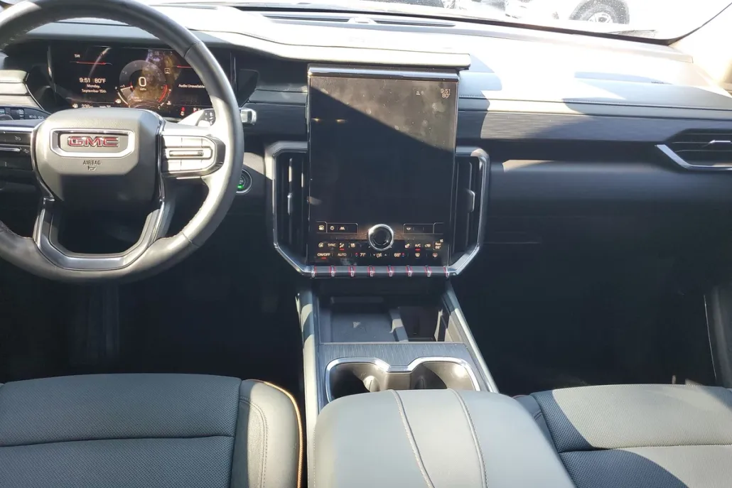 2024 Gmc Acadia AT4 photo 1