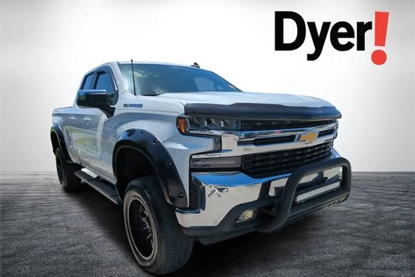 2020 Chevrolet Silverado 1500 LT photo 1