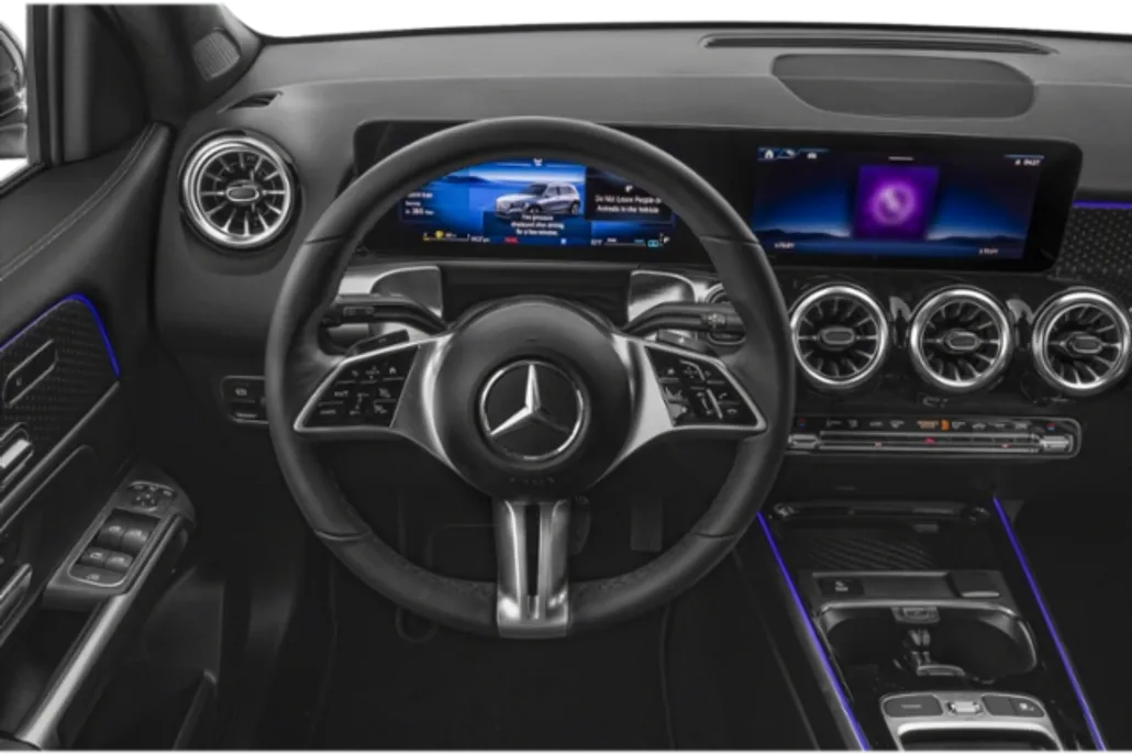 2025 Mercedes Benz GLB 250 photo 3