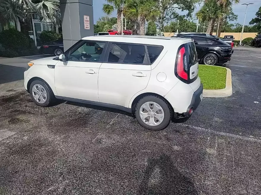 2014 Kia Soul Base photo 1