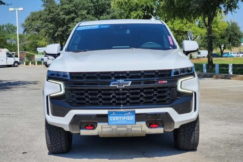 2023 Chevrolet Tahoe Z71 photo 1