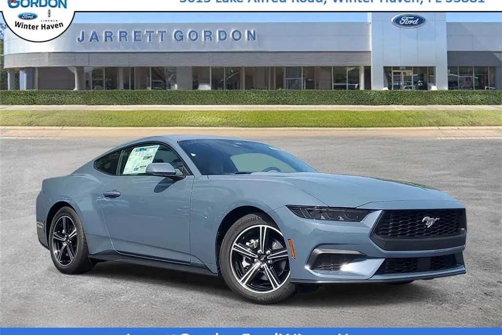 2025 Ford Mustang EcoBoost photo 1