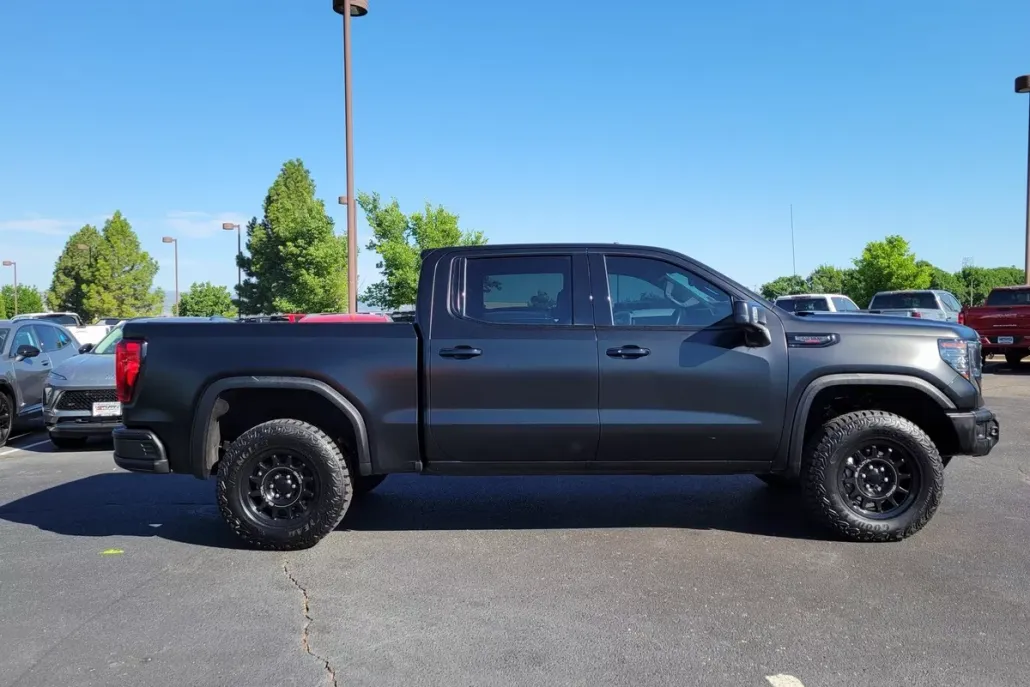 2024 Gmc Sierra 1500 AT4X photo 1