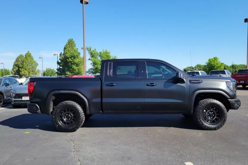 2024 Gmc Sierra 1500 AT4X photo 1