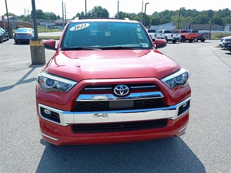 2023 Toyota 4Runner Limited photo 1