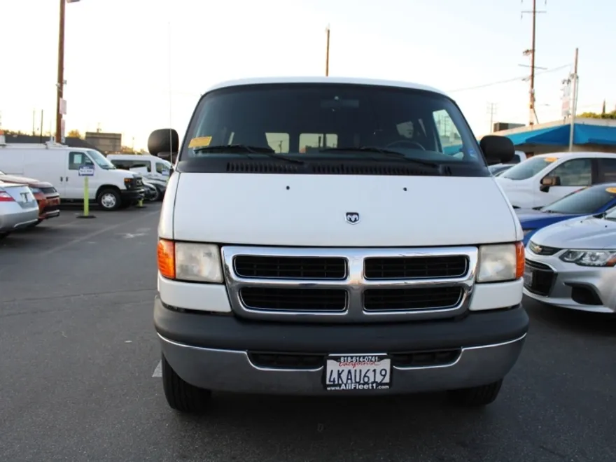 2000 Dodge Ram Van 3500 photo 1
