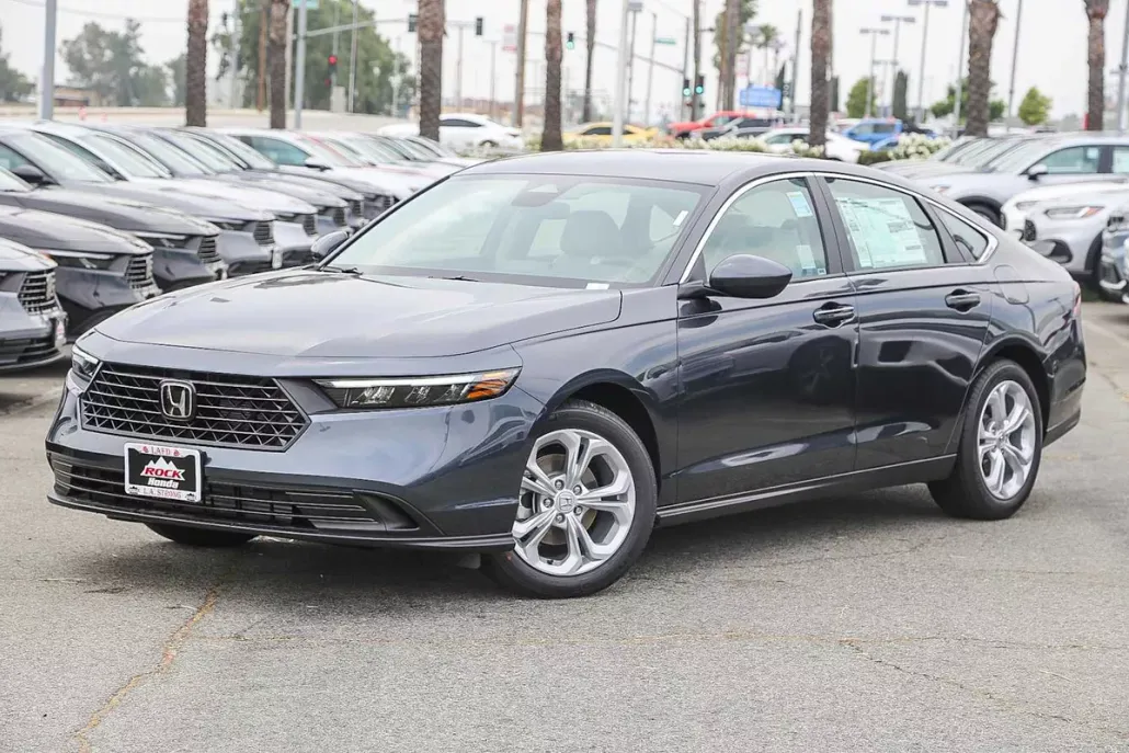 2025 Honda Accord LX photo 1
