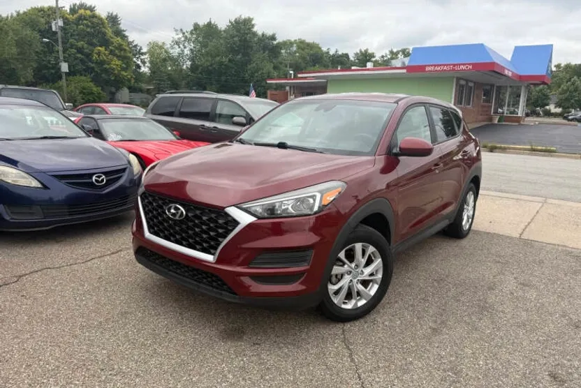 2019 Hyundai Tucson SE photo 1