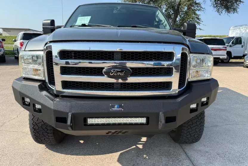 2005 Ford F-250 photo 1