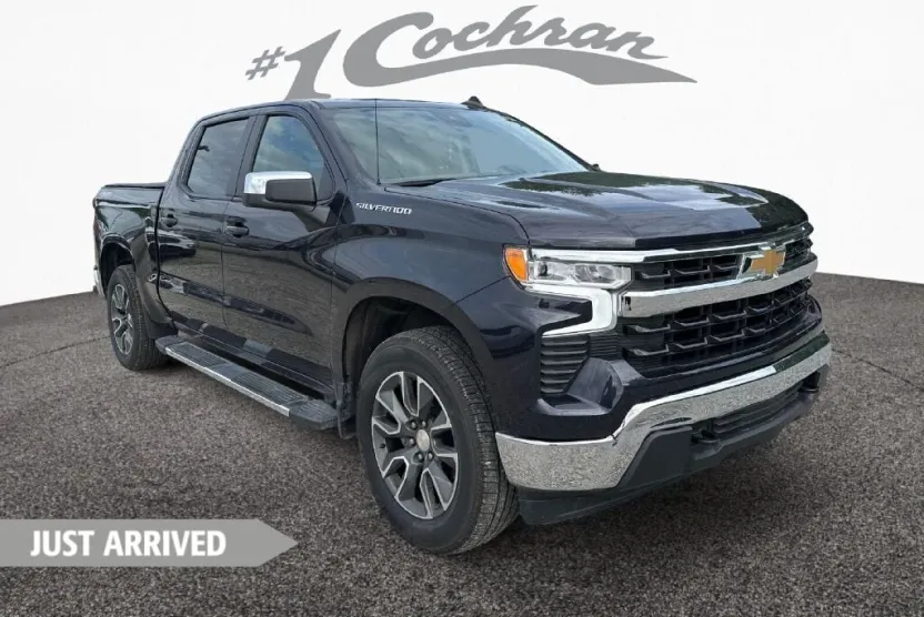 2022 Chevrolet Silverado 1500 LT photo 1