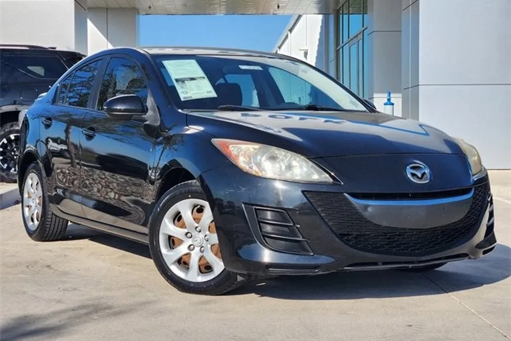2010 Mazda Mazda3 Sedan photo 1