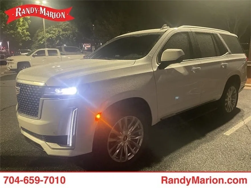 2023 Cadillac Escalade Premium Luxury photo 1